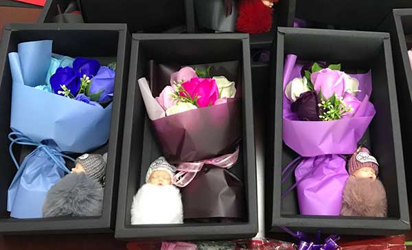 萬眾矚目女神節，祝深科特女士們節日快樂！